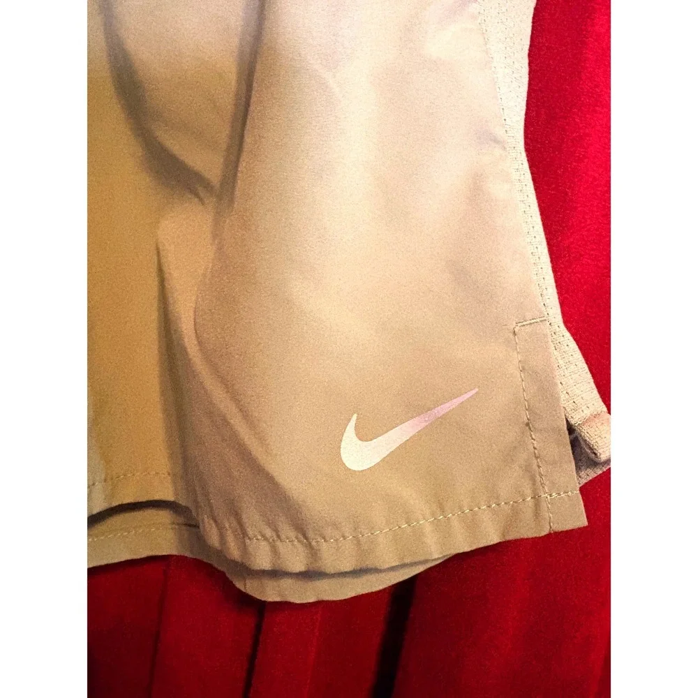 Nike Athletic Shorts Kids Medium Sage Green Good Dri-FIT Mesh Panel Activewear